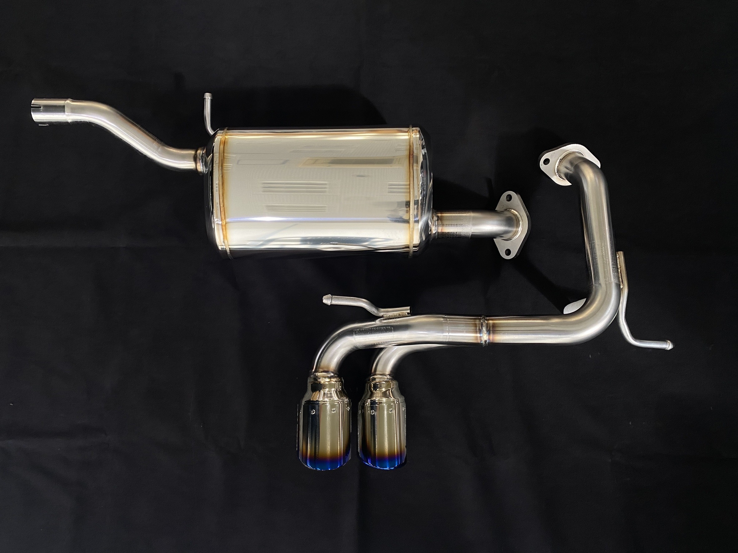 新型デリカミニ用スーパーチタンテールマフラー｜コルトスピード